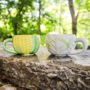 Vintage Majolica Soup Mugs – Set of Two